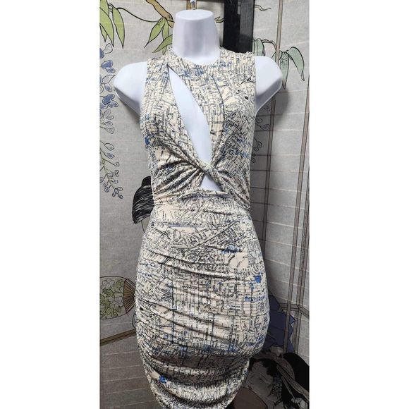 UO Amaya Printed Twist Front Bodycon Dress Size XS. B25 - Picture 5 of 7